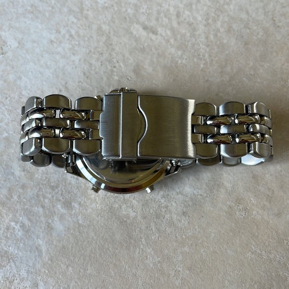 Armitron men battery water resistant 165ft stainless steel DT - Picture 6 of 9